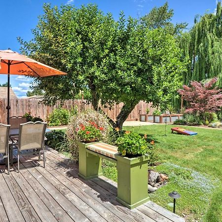 Central Medford Family Retreat With Large Yard! Zewnętrze zdjęcie