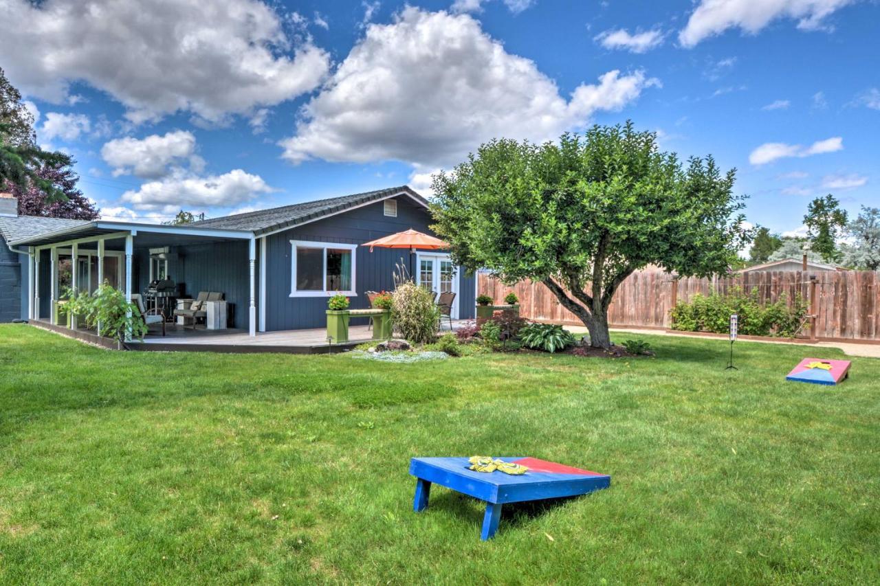 Central Medford Family Retreat With Large Yard! Zewnętrze zdjęcie